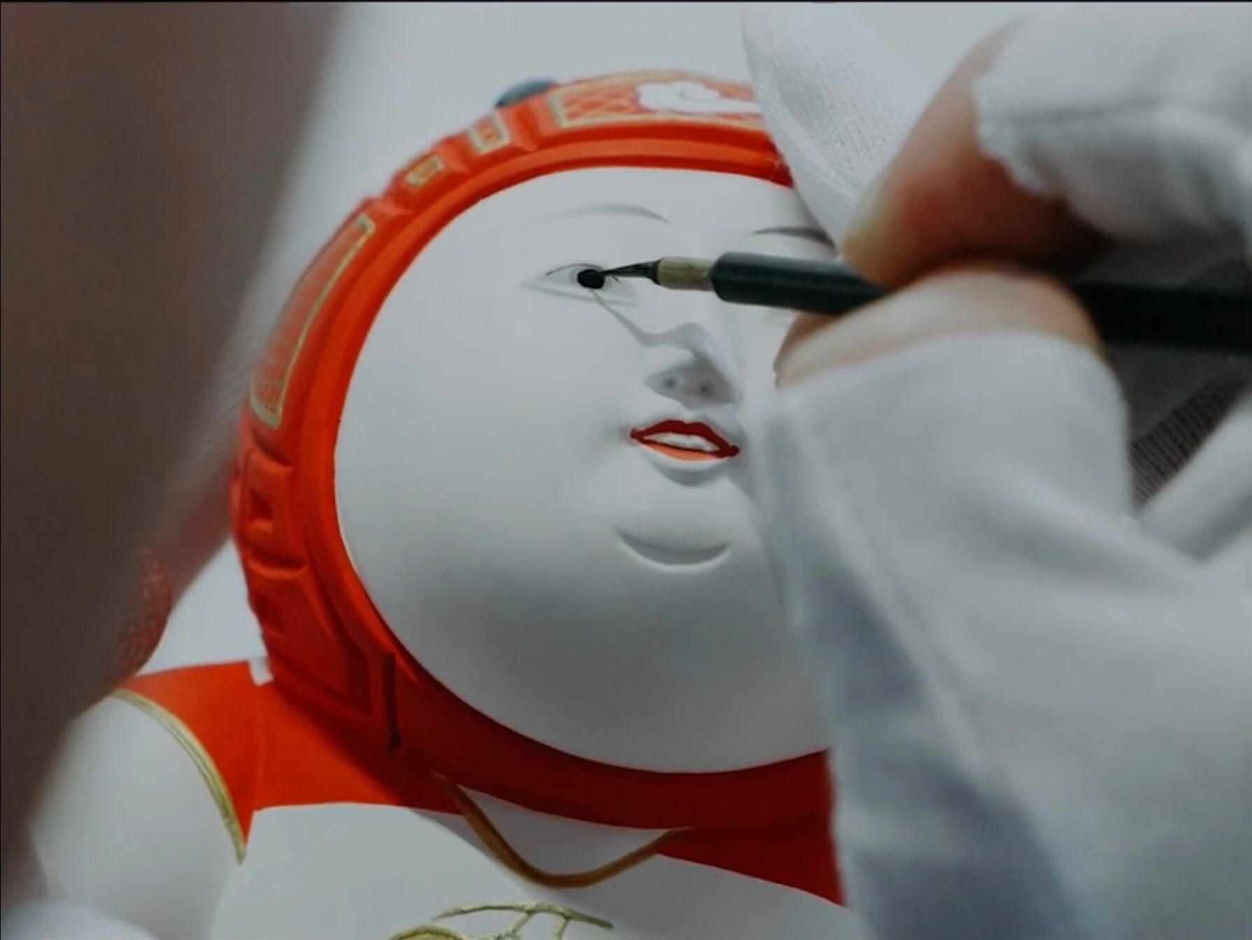 止まっていた人形の時間を動かしたい｜人形師・中村弘峰インタビュー