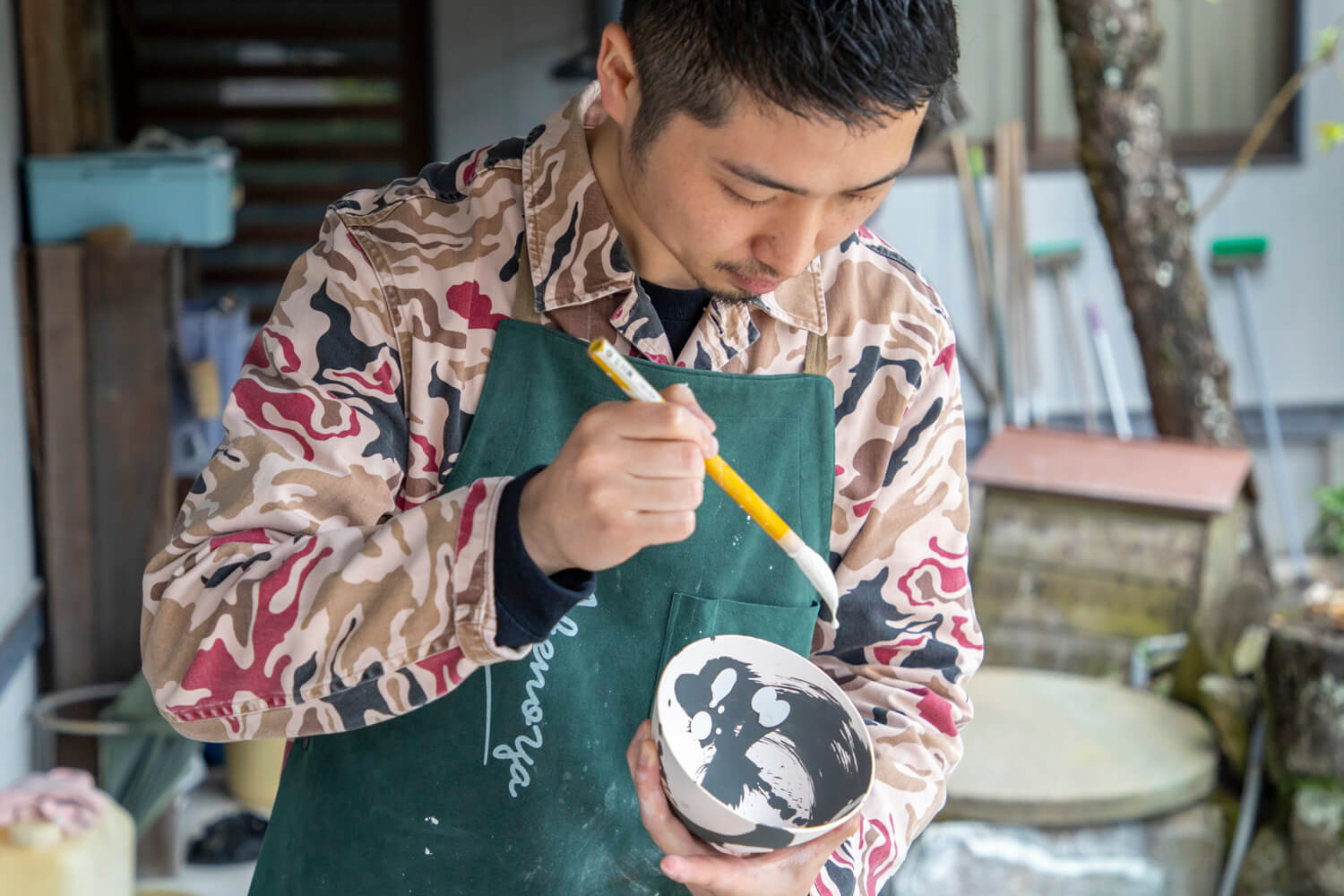 これからの有田焼を思い描く｜陶芸家・井上祐希インタビュー（前編