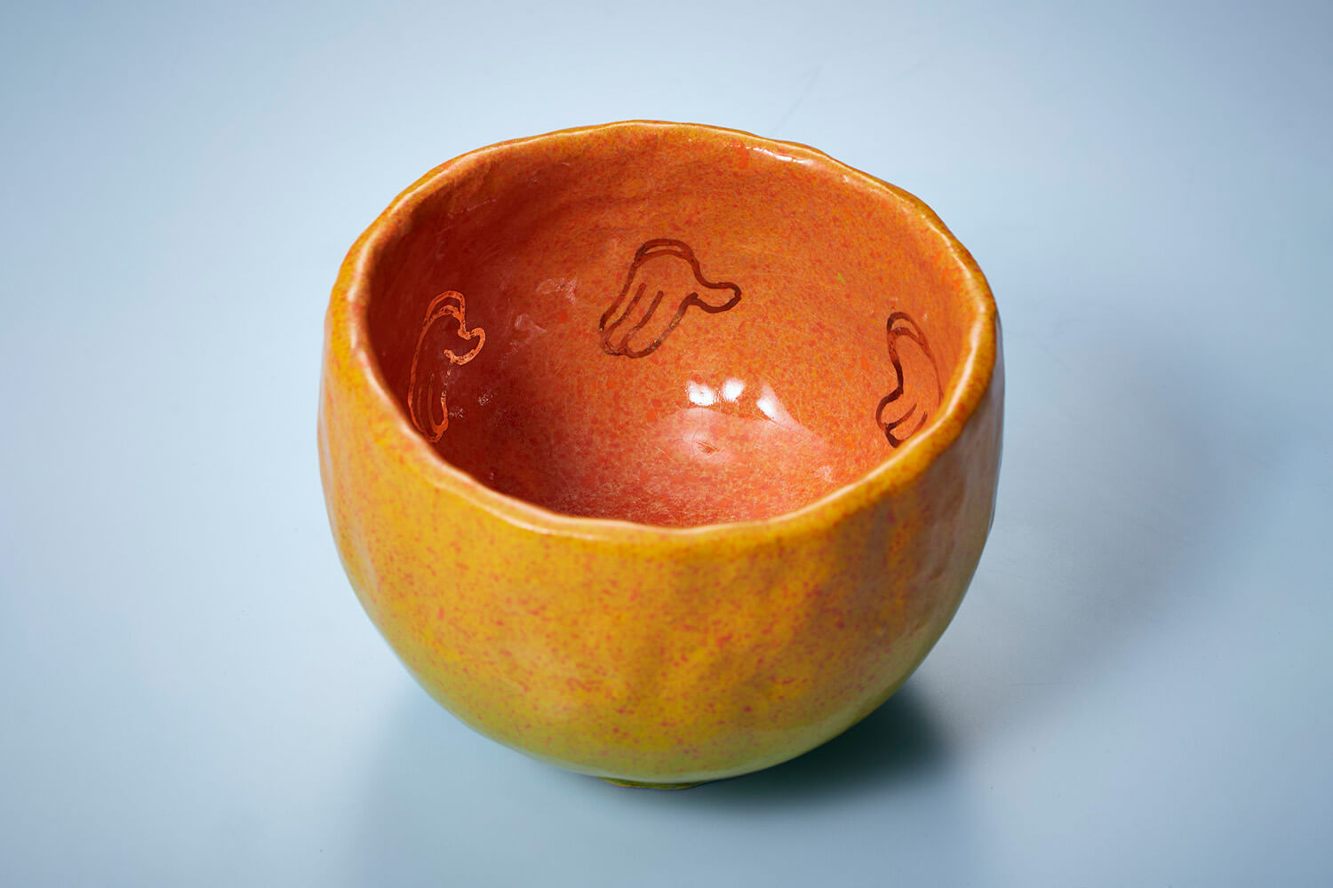 おうち時間の過ごし方 | アートな器で、カジュアルに楽しむ抹茶 | B